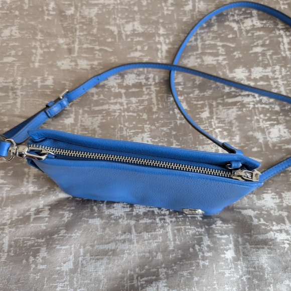 Vince Camuto Blue Crossbody Bag - Picture 6 of 10